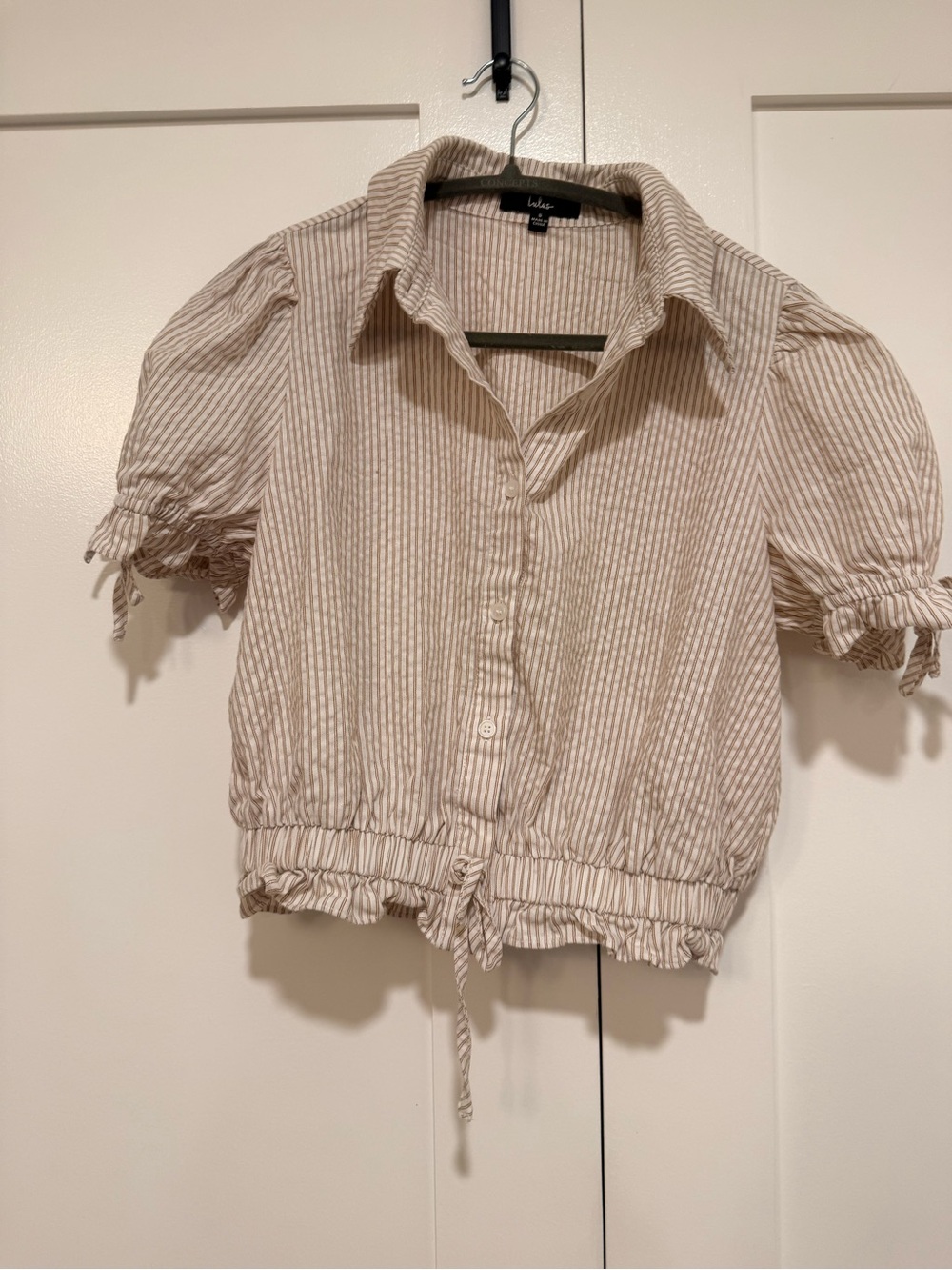 Lulu's Cream and Beige Striped Button-Down Puff Sleeve Top